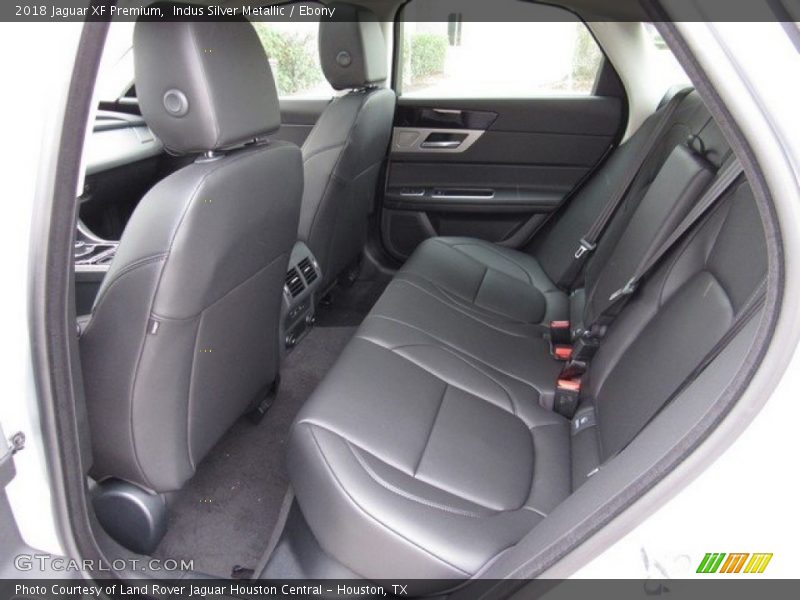 Indus Silver Metallic / Ebony 2018 Jaguar XF Premium