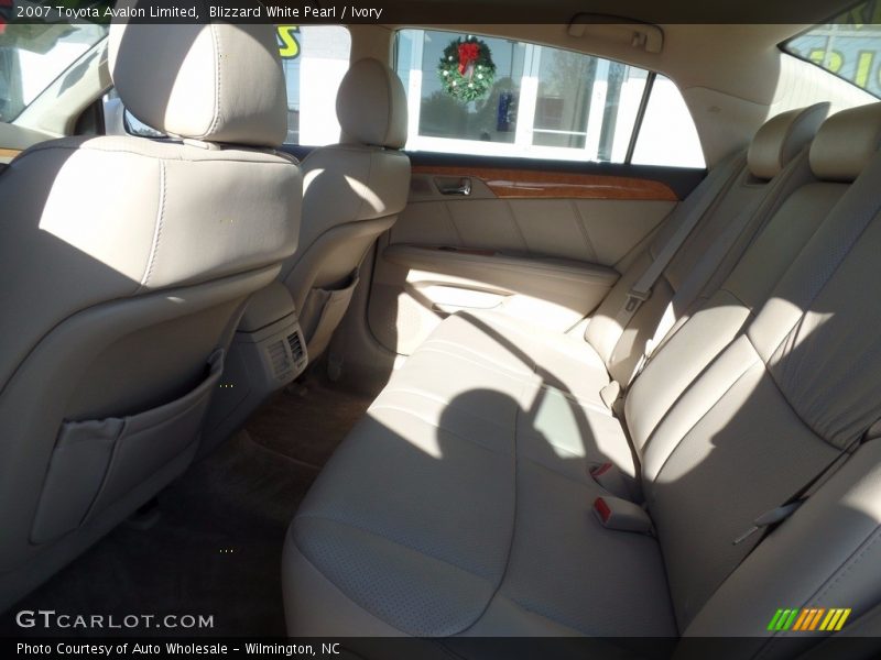 Blizzard White Pearl / Ivory 2007 Toyota Avalon Limited