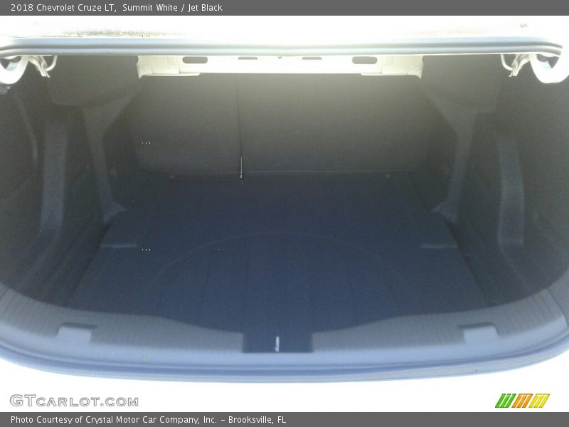 Summit White / Jet Black 2018 Chevrolet Cruze LT