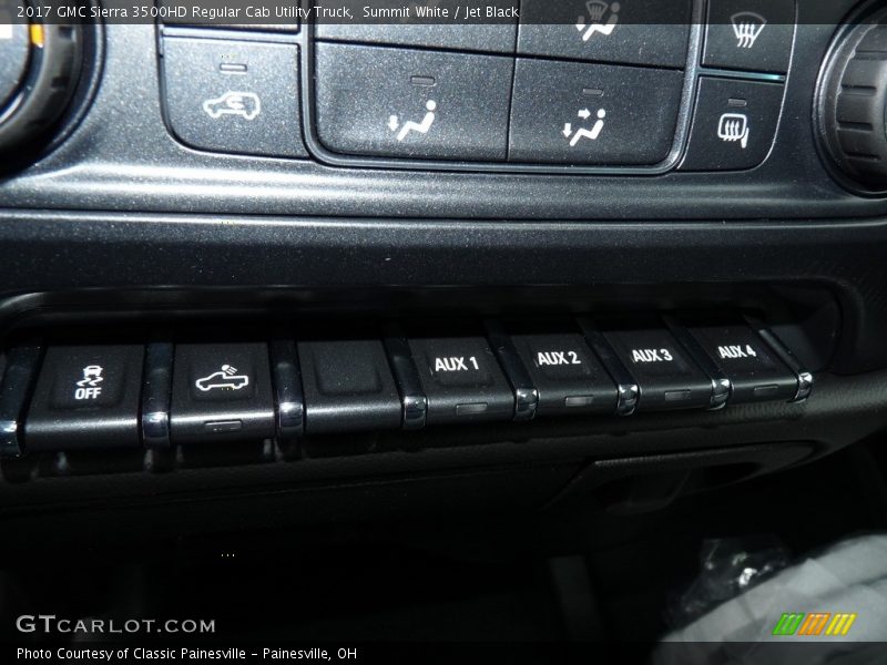 Summit White / Jet Black 2017 GMC Sierra 3500HD Regular Cab Utility Truck