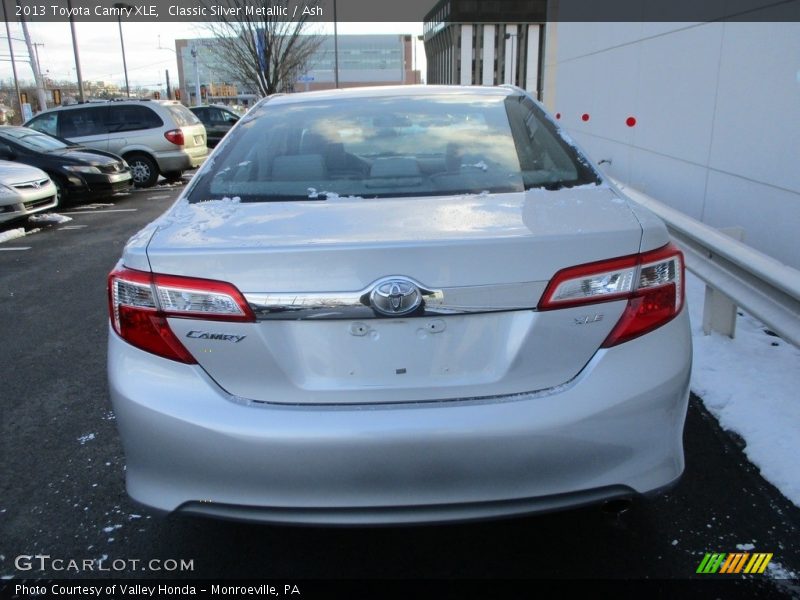 Classic Silver Metallic / Ash 2013 Toyota Camry XLE