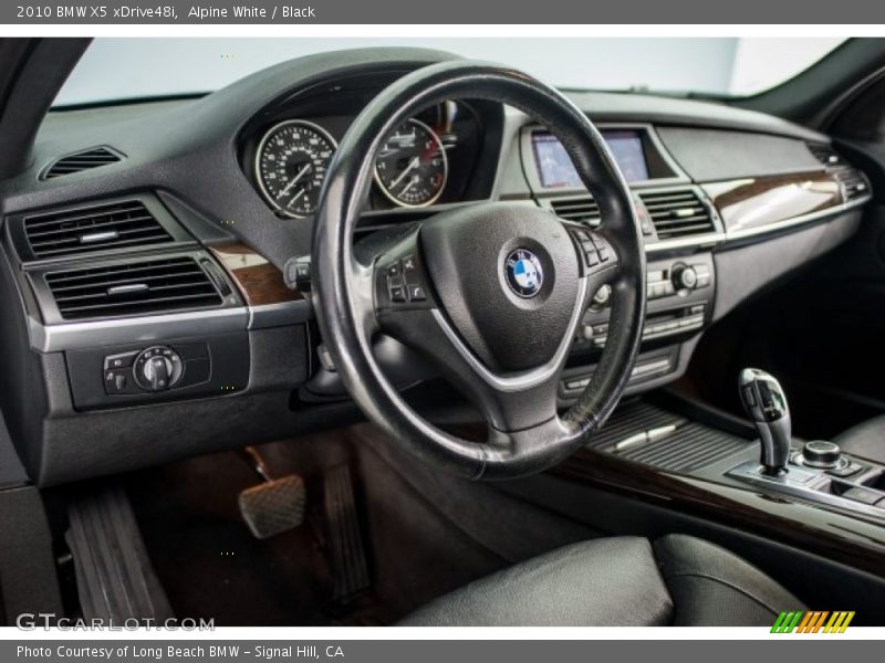Alpine White / Black 2010 BMW X5 xDrive48i