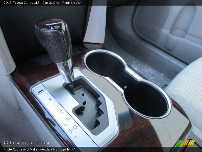 Classic Silver Metallic / Ash 2013 Toyota Camry XLE