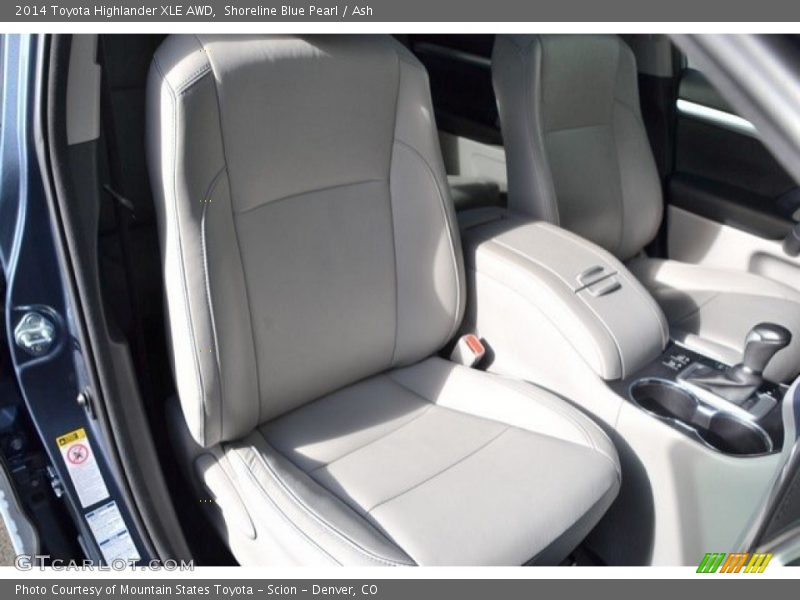 Shoreline Blue Pearl / Ash 2014 Toyota Highlander XLE AWD