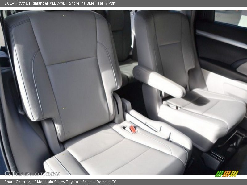 Shoreline Blue Pearl / Ash 2014 Toyota Highlander XLE AWD