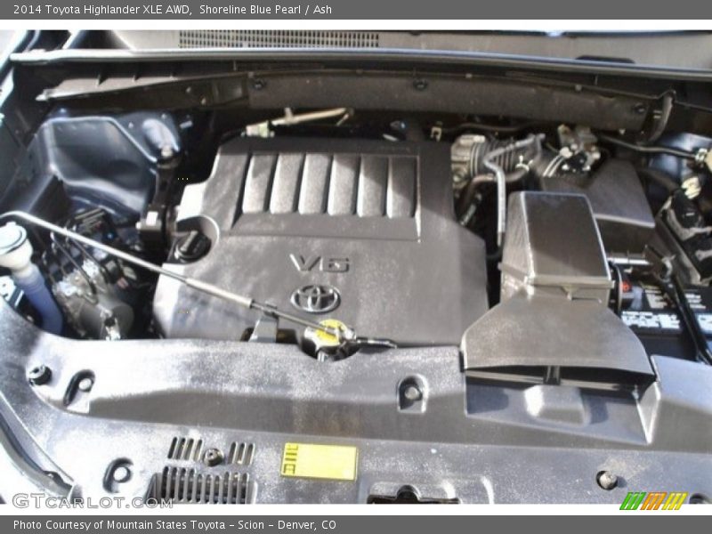 Shoreline Blue Pearl / Ash 2014 Toyota Highlander XLE AWD
