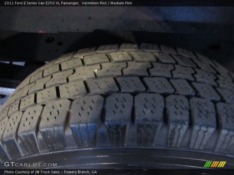 Vermillion Red / Medium Flint 2011 Ford E Series Van E350 XL Passenger