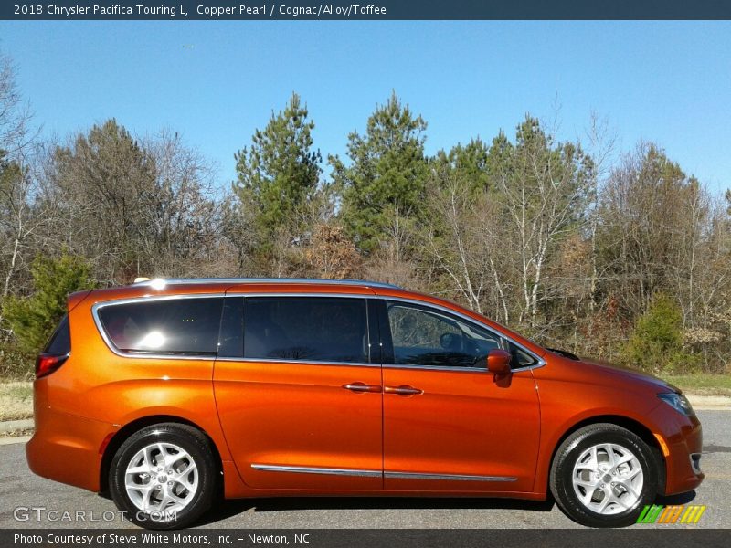  2018 Pacifica Touring L Copper Pearl