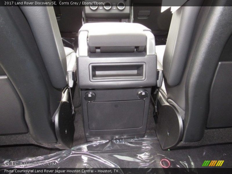 Corris Grey / Ebony/Ebony 2017 Land Rover Discovery SE
