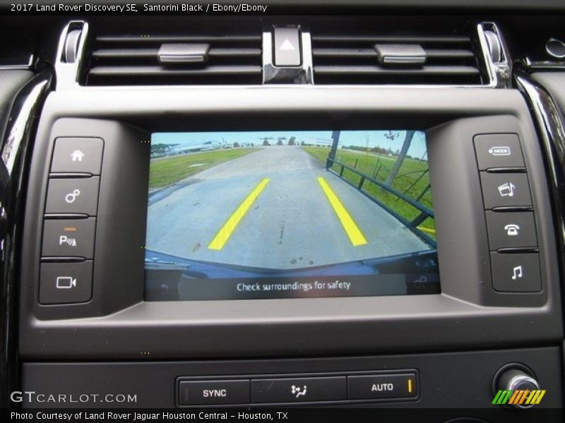 Santorini Black / Ebony/Ebony 2017 Land Rover Discovery SE