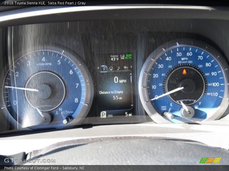 Salsa Red Pearl / Gray 2018 Toyota Sienna XLE