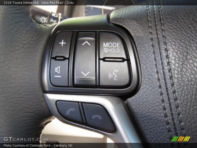 Salsa Red Pearl / Gray 2018 Toyota Sienna XLE
