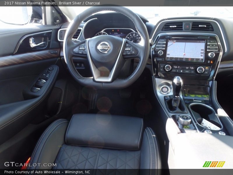 Brilliant Silver / Charcoal 2017 Nissan Maxima Platinum