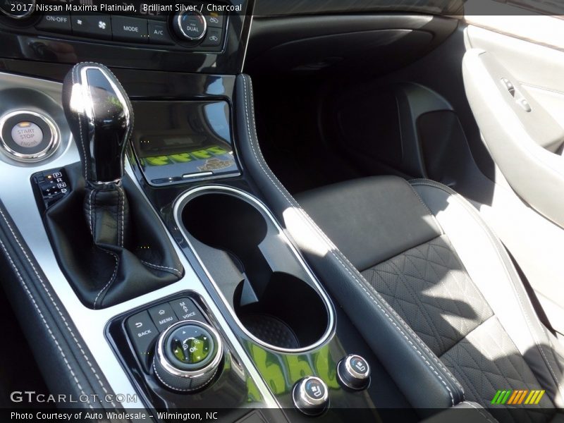 Brilliant Silver / Charcoal 2017 Nissan Maxima Platinum