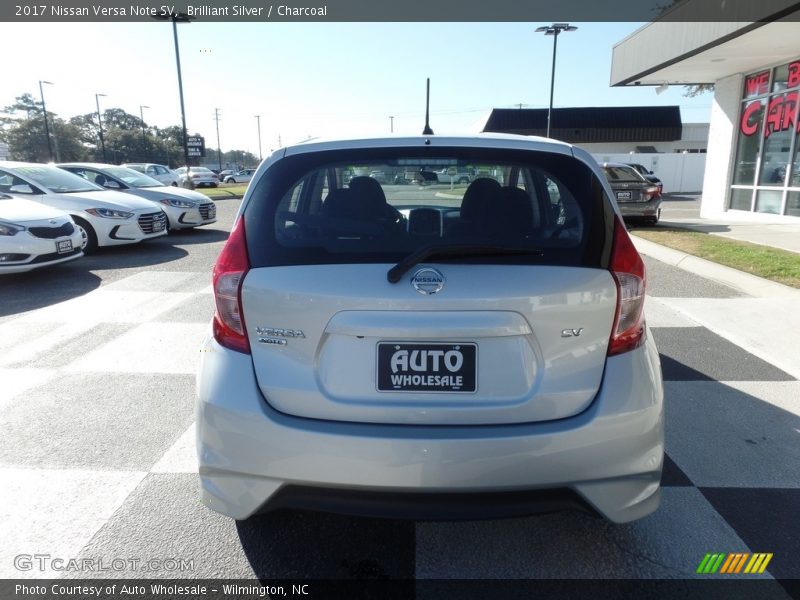 Brilliant Silver / Charcoal 2017 Nissan Versa Note SV