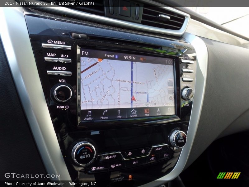 Brilliant Silver / Graphite 2017 Nissan Murano SL