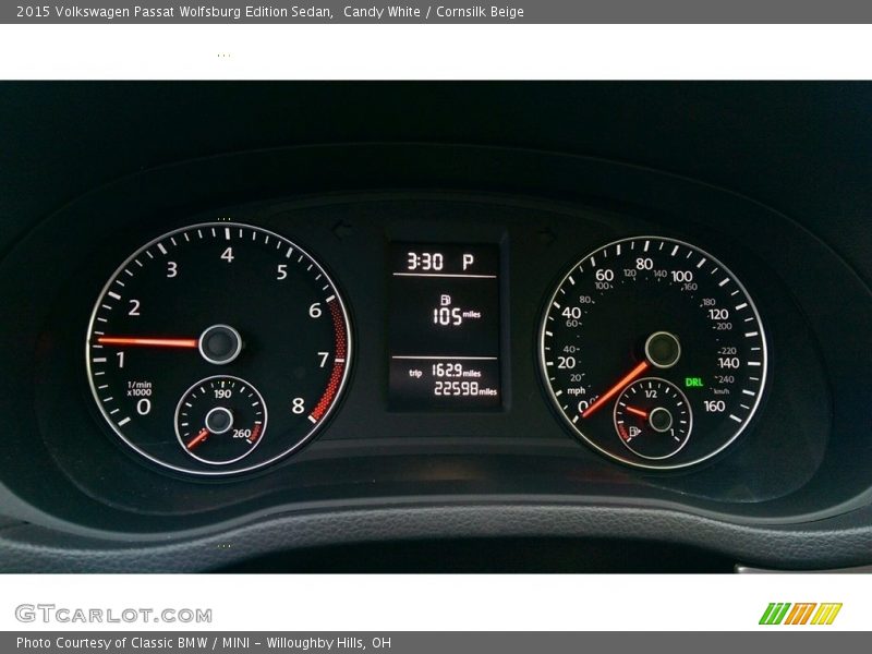 Candy White / Cornsilk Beige 2015 Volkswagen Passat Wolfsburg Edition Sedan