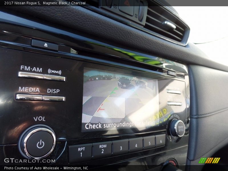 Magnetic Black / Charcoal 2017 Nissan Rogue S