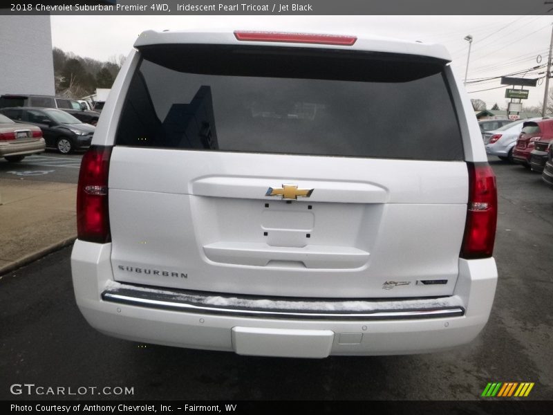 Iridescent Pearl Tricoat / Jet Black 2018 Chevrolet Suburban Premier 4WD