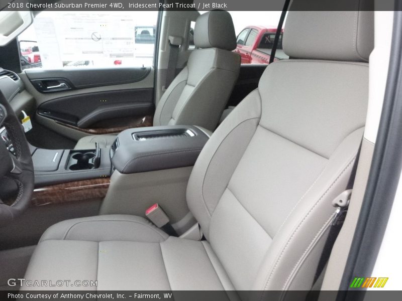 Iridescent Pearl Tricoat / Jet Black 2018 Chevrolet Suburban Premier 4WD