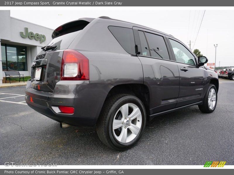 Granite Crystal Metallic / Dark Slate Gray 2017 Jeep Compass Sport