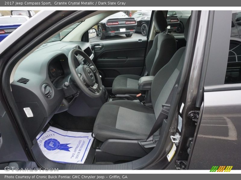 Granite Crystal Metallic / Dark Slate Gray 2017 Jeep Compass Sport