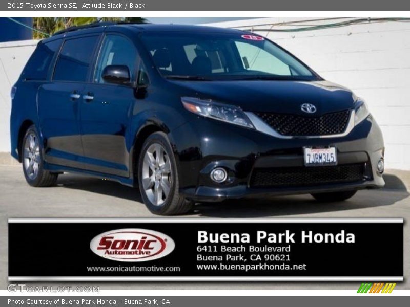 Attitude Black / Black 2015 Toyota Sienna SE