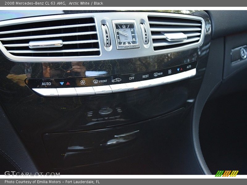 Arctic White / Black 2008 Mercedes-Benz CL 63 AMG