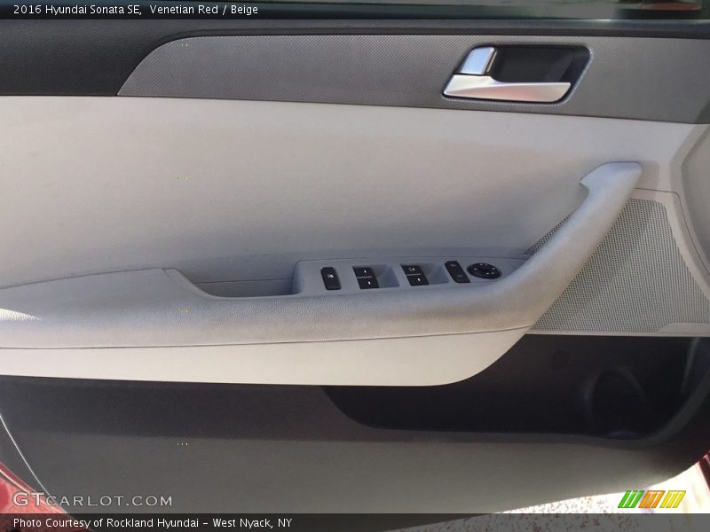 Venetian Red / Beige 2016 Hyundai Sonata SE