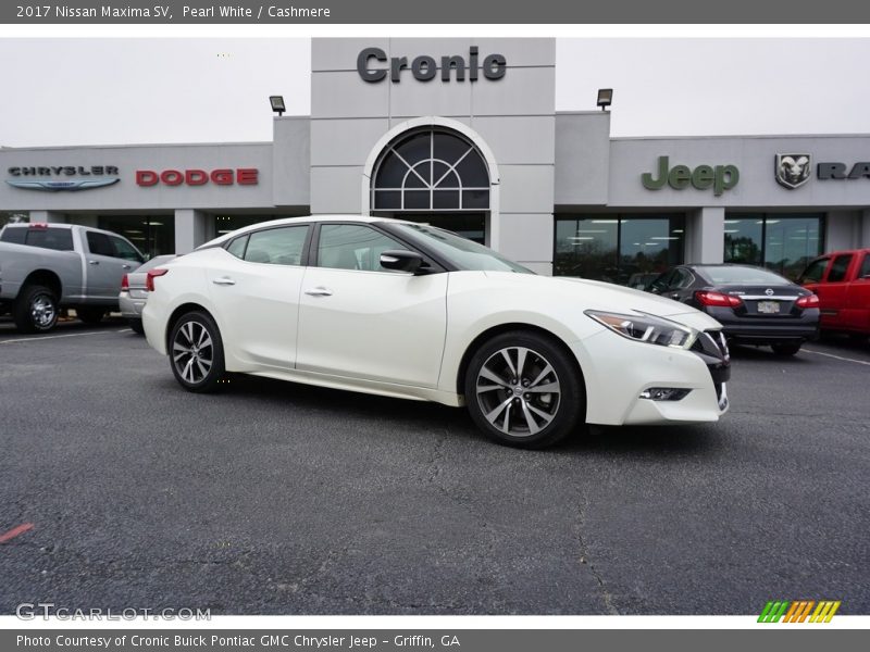 Pearl White / Cashmere 2017 Nissan Maxima SV