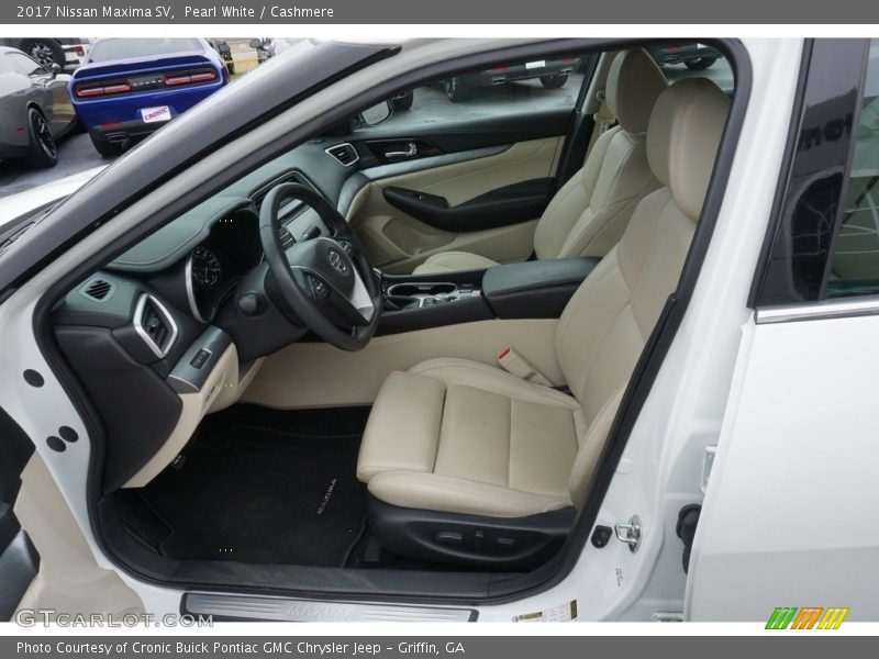 Pearl White / Cashmere 2017 Nissan Maxima SV