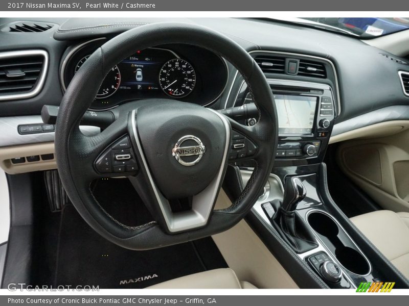 Pearl White / Cashmere 2017 Nissan Maxima SV