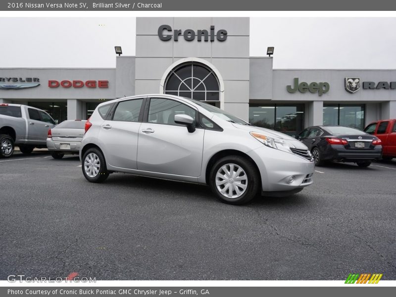Brilliant Silver / Charcoal 2016 Nissan Versa Note SV