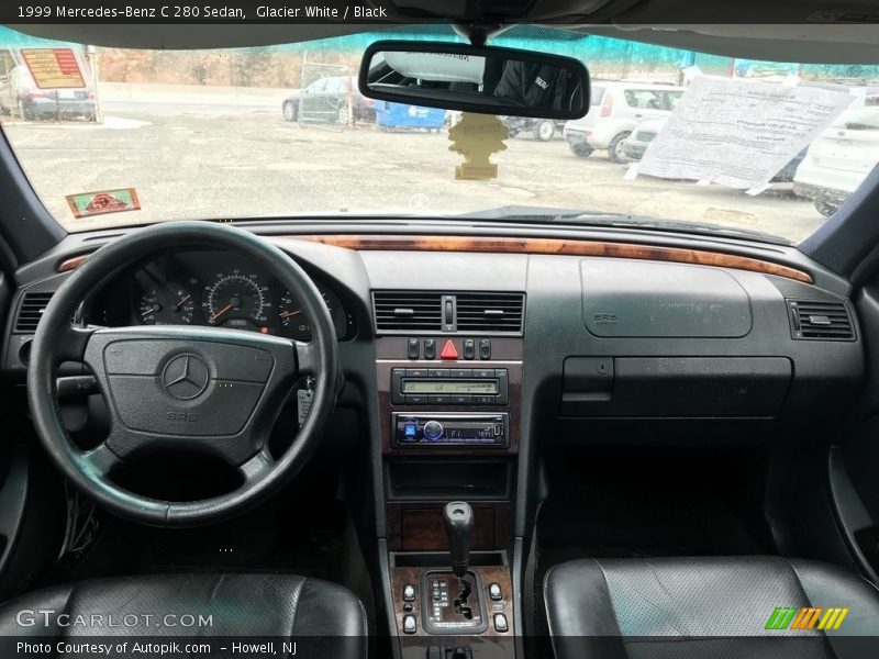 Glacier White / Black 1999 Mercedes-Benz C 280 Sedan