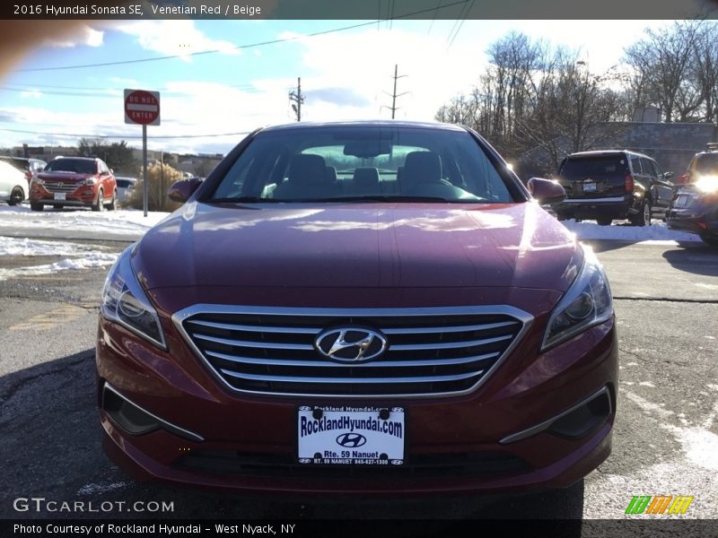 Venetian Red / Beige 2016 Hyundai Sonata SE