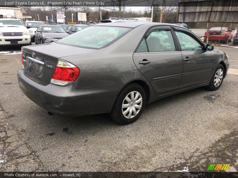 Phantom Gray Pearl / Stone Gray 2006 Toyota Camry LE