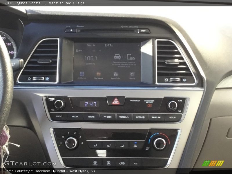 Venetian Red / Beige 2016 Hyundai Sonata SE