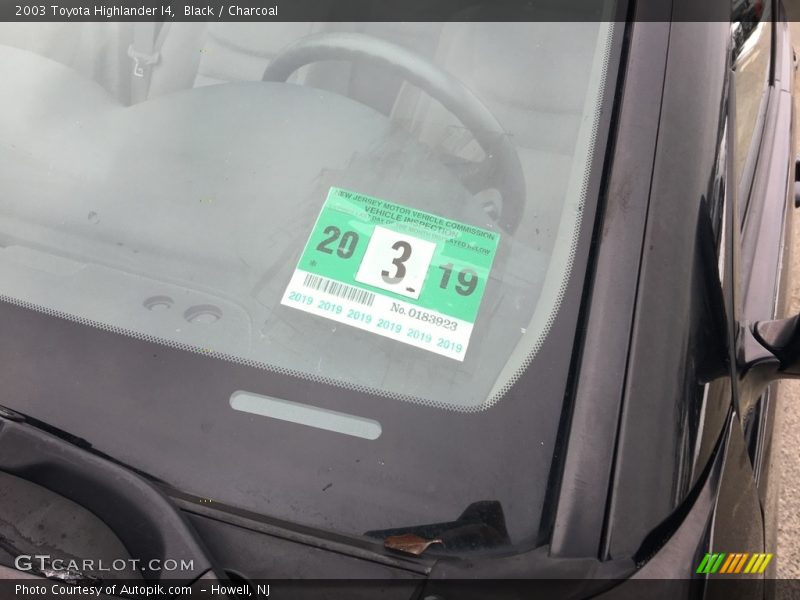 Black / Charcoal 2003 Toyota Highlander I4