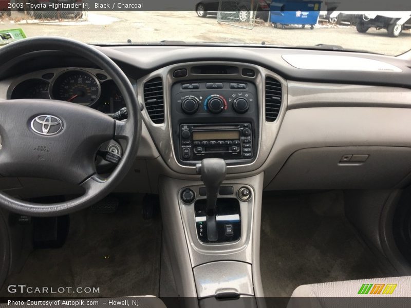 Black / Charcoal 2003 Toyota Highlander I4
