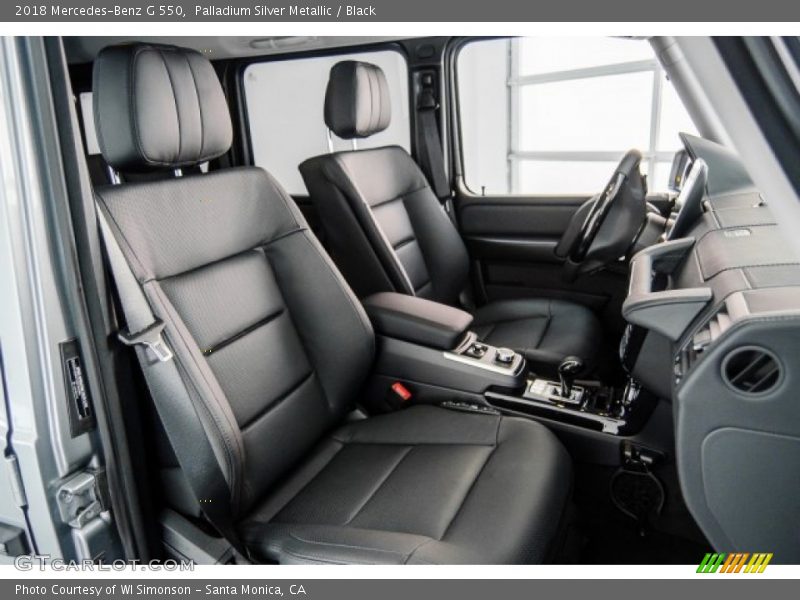 Palladium Silver Metallic / Black 2018 Mercedes-Benz G 550