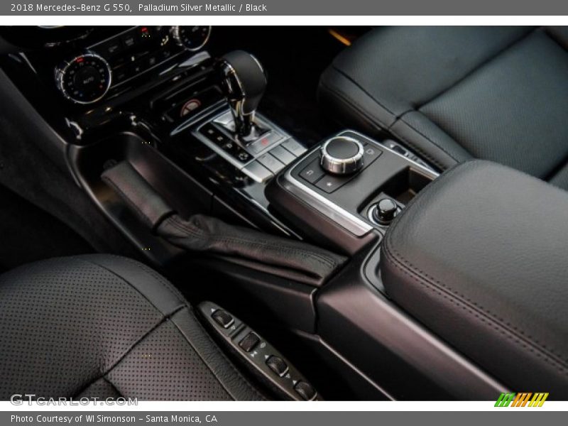 Palladium Silver Metallic / Black 2018 Mercedes-Benz G 550