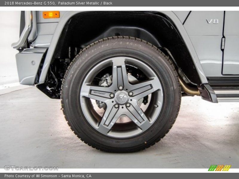 Palladium Silver Metallic / Black 2018 Mercedes-Benz G 550
