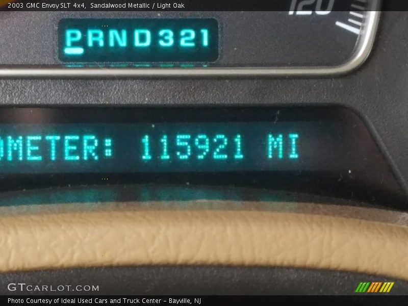 Sandalwood Metallic / Light Oak 2003 GMC Envoy SLT 4x4