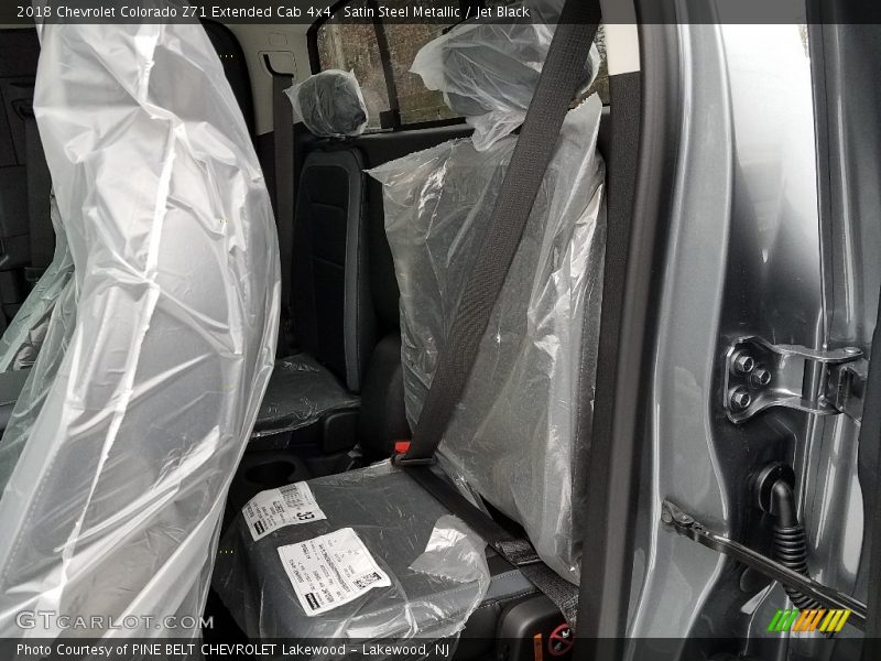 Satin Steel Metallic / Jet Black 2018 Chevrolet Colorado Z71 Extended Cab 4x4