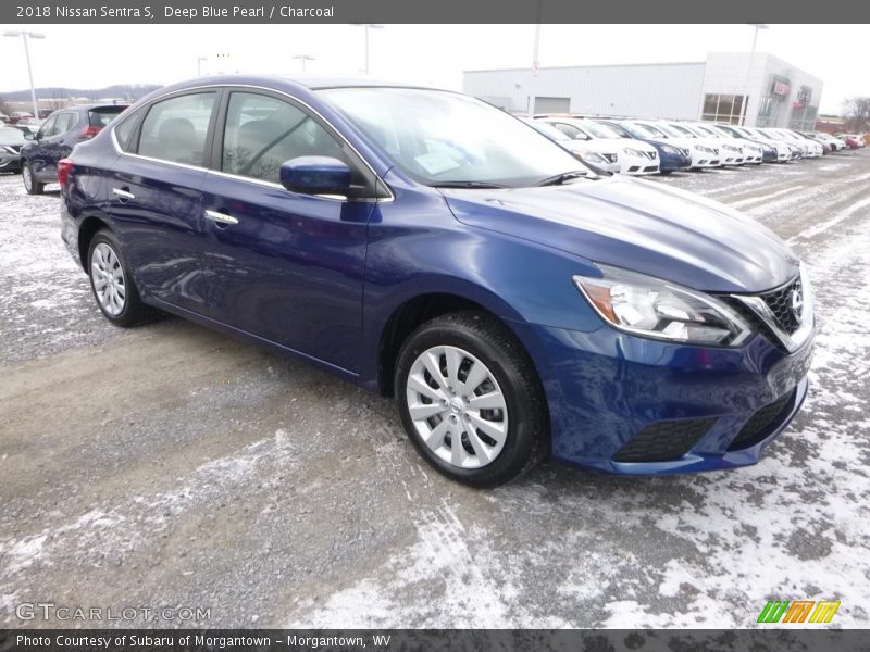 Front 3/4 View of 2018 Sentra S