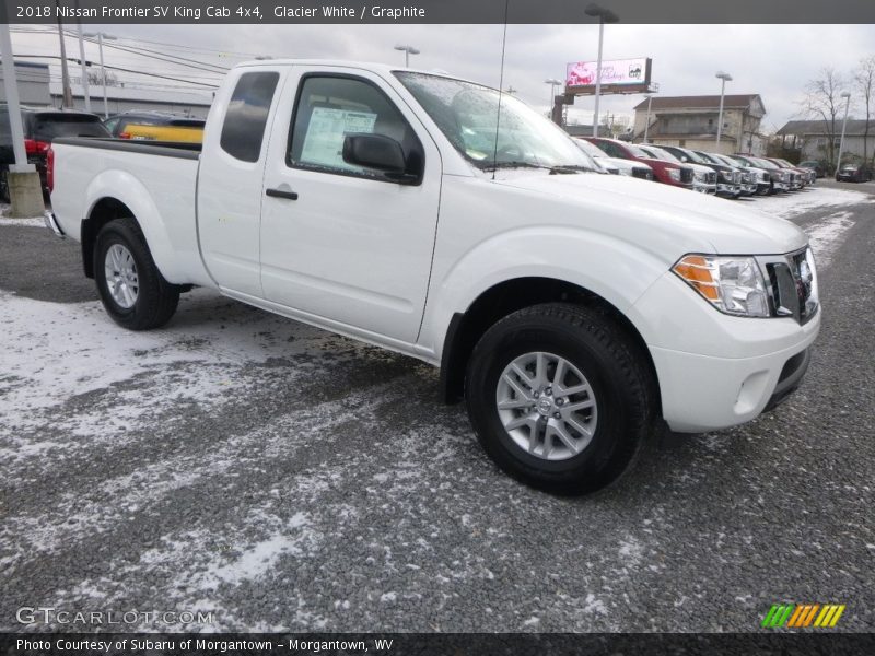 Glacier White / Graphite 2018 Nissan Frontier SV King Cab 4x4