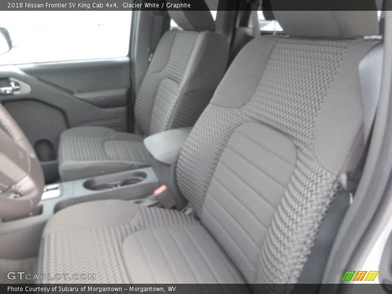 Glacier White / Graphite 2018 Nissan Frontier SV King Cab 4x4