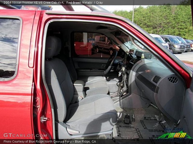 Red Brawn Metallic / Gray 2004 Nissan Frontier XE V6 Crew Cab 4x4