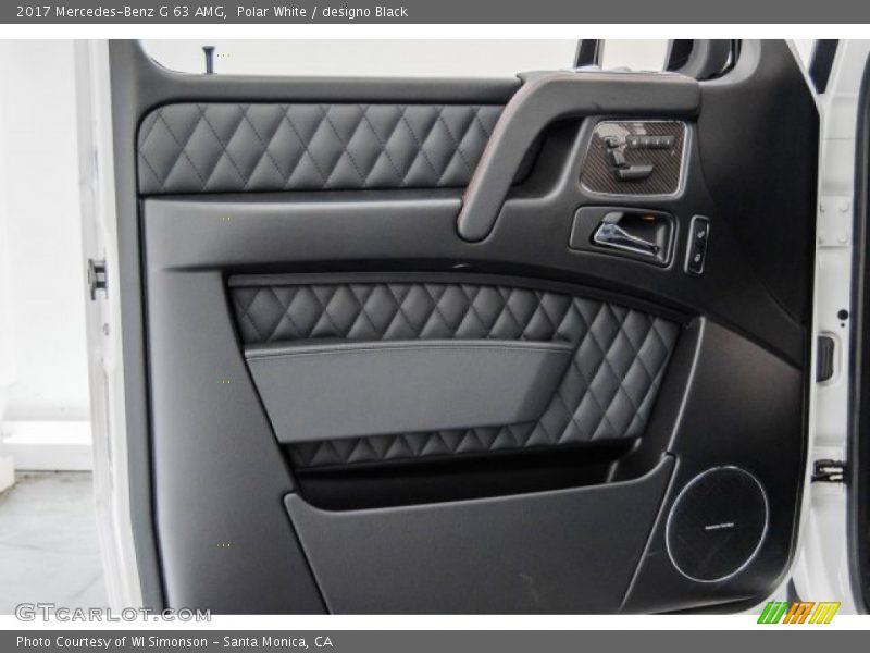 Polar White / designo Black 2017 Mercedes-Benz G 63 AMG
