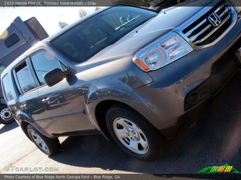 Polished Metal Metallic / Gray 2013 Honda Pilot LX